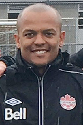 Robert Earnshaw